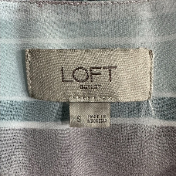 LOFT Striped Multicolor Women's Top size SNALL - Picture 4 of 4